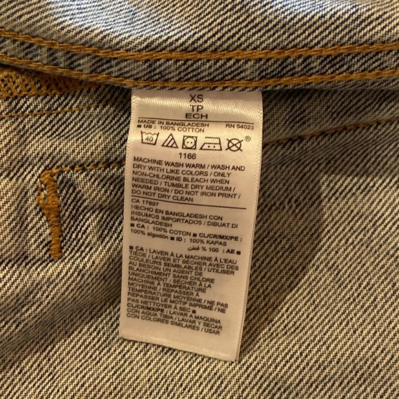 Old Navy boy friend Rainbow jacket size XS small! - Picture 9 of 9